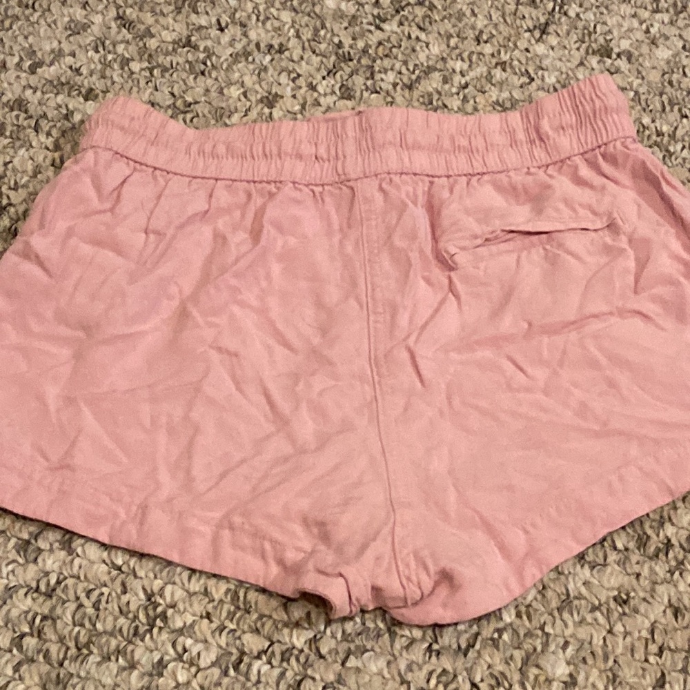 Shorts - Picture 2 of 3